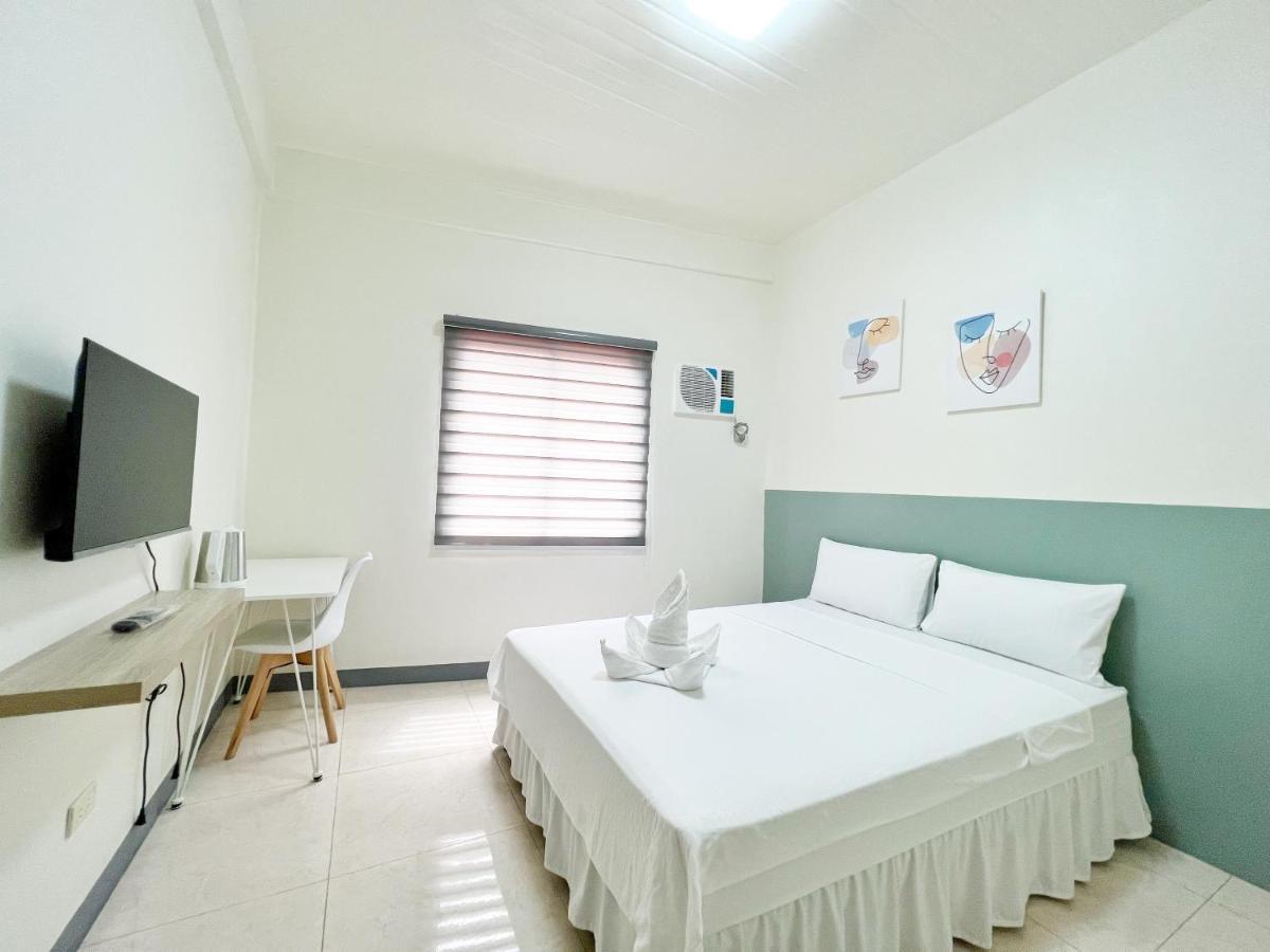 Verra Inn Tagaytay City Dış mekan fotoğraf
