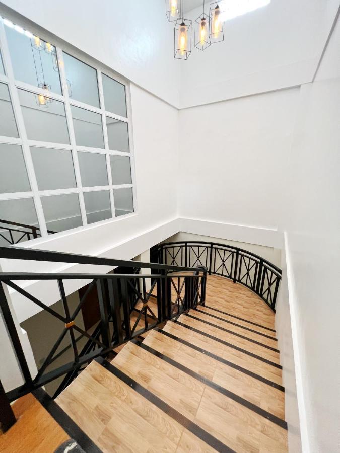 Verra Inn Tagaytay City Dış mekan fotoğraf