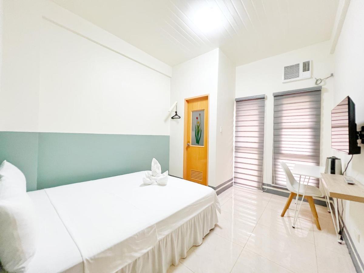 Verra Inn Tagaytay City Dış mekan fotoğraf
