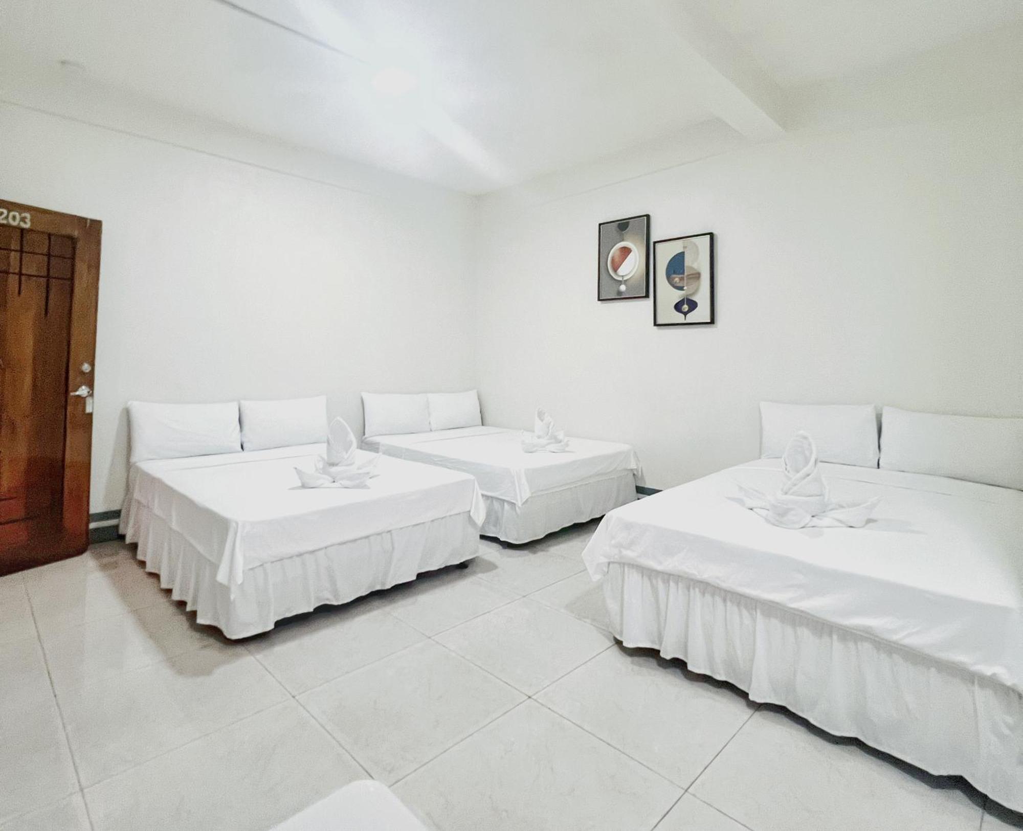 Verra Inn Tagaytay City Dış mekan fotoğraf