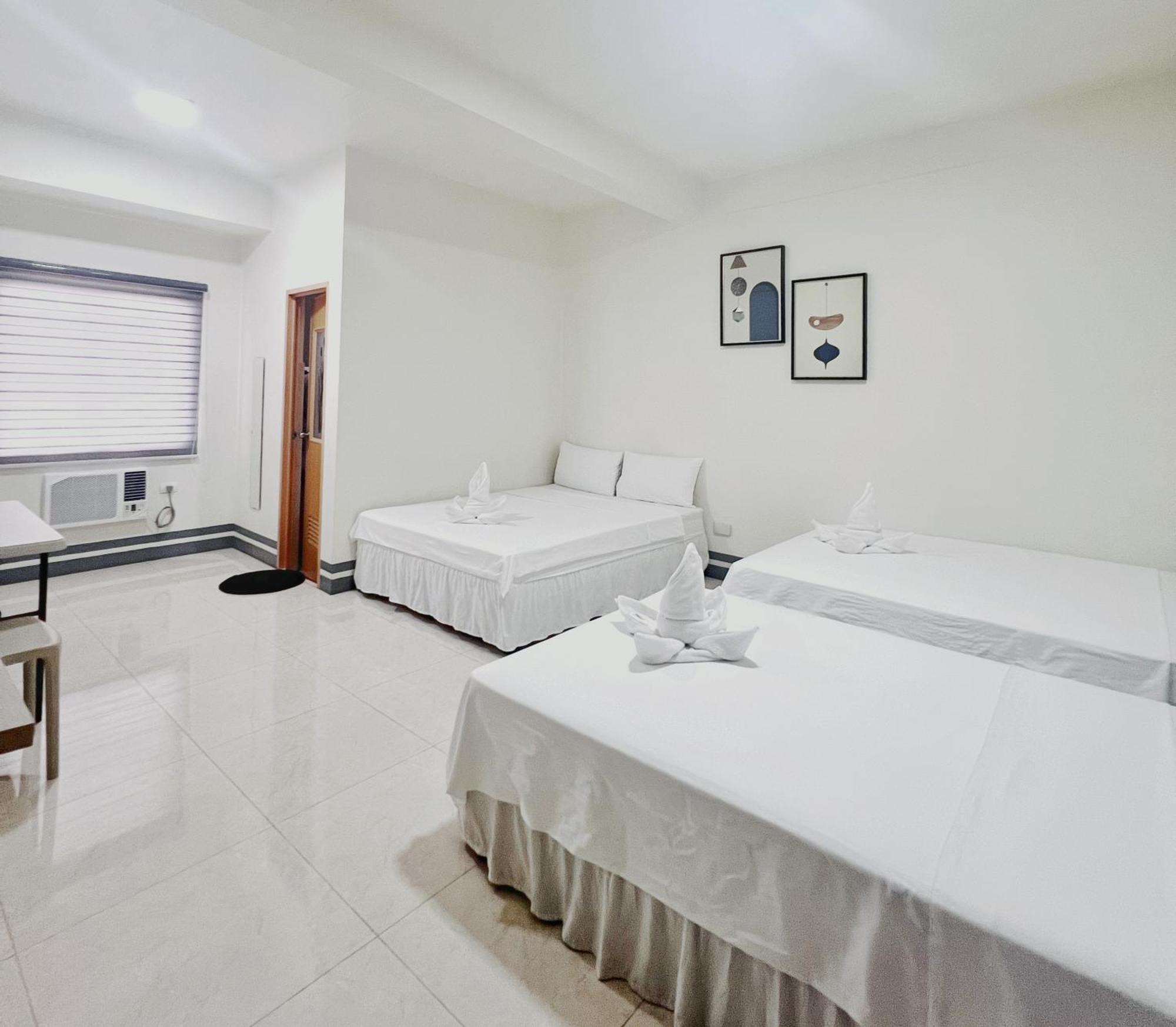 Verra Inn Tagaytay City Dış mekan fotoğraf